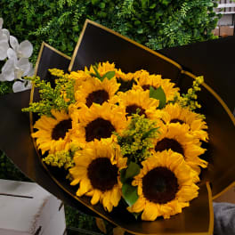 Sunflowers Buchon Bouquet