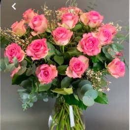 Dozen Long Stemmed Pink Roses