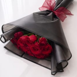 Classic Red Roses Bouquet