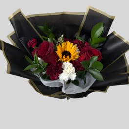 Red rose sunflower bouquet