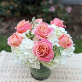 “ Beverly “ Classic Hydrangea Arrangement