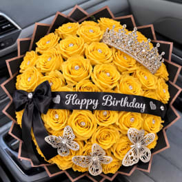 Golden Crown Bouquet
