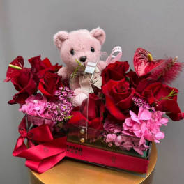 Sweetheart Blush Bear Basket