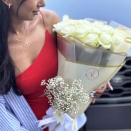 White Roses Bouquet - 25, 50 &100 Stems