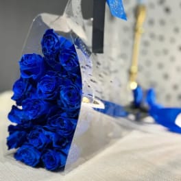 Blue Roses Bouquet - 25, 50 & 100 Stems