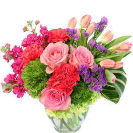 BLOSSOMING MEDLEY FLORAL DESIGN