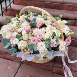 “Sweet Harmony Basket for Mom”.