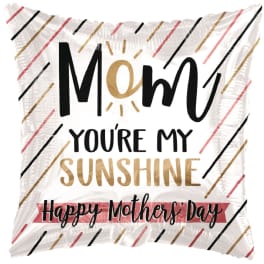 Decorative Mother’s Day pillow with the words "Mom you're my sunshine"