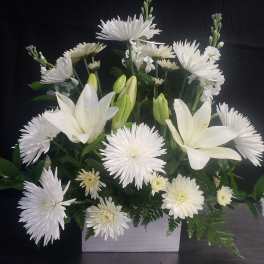 LOVE WHITE BOUQUET