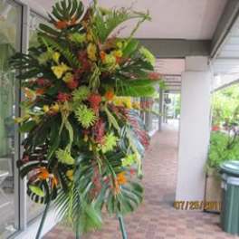 Sympathy Arrangements32/ 5-7 Days