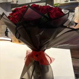 Red romance bouquet