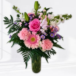 Blushing Beauty Bouquet by Latin Lady Flowers