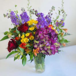 Lavender-Toned Mixed Blooms in Medium Vase