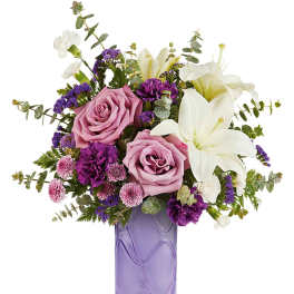 Mauvelous Bloom Bouquet