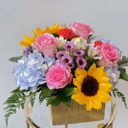 Sweet Sunshine Floral Box