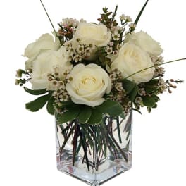 A lovely contemporary Rose Bouquet