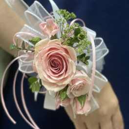 Blush Rose Wrist Corsage