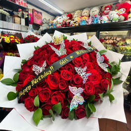 Special Grand 50+ Roses Congrats/Birthday Bouquet w/Crown & Butterflies(Write phrase or message in description)