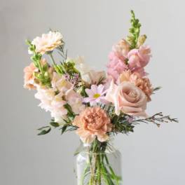 Peachy Keen Arrangement