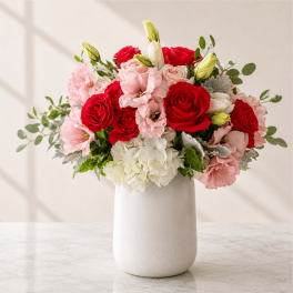 Radiant Romance – Pink & Blush Rose Arrangement (Same-Day Flower Delivery Los Angeles)