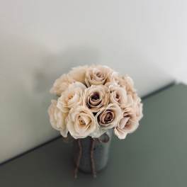 2 Dozen You Pick Spray Roses in Colored Small Mason Jar