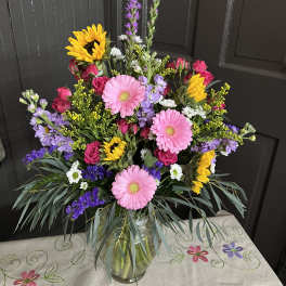Natures Beauty Bouquet