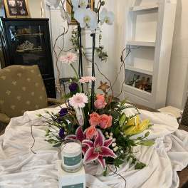 Mother's Day Blooms Gift Set