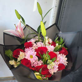 Bouqueth rosas rojas mixto