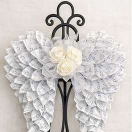 Angel Wings 12"x12" Floral Center