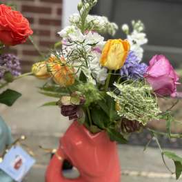 Gurgle Pot Bouquet
