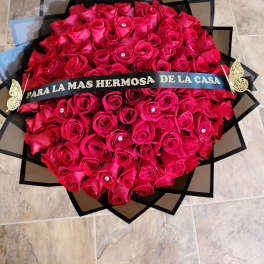 100 red roses