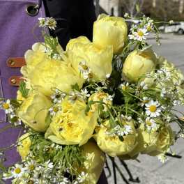 BP119 - Yellow Peony Bouquet