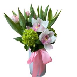 Mom's Favorite Blooms