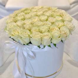 White Petals Box