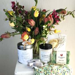 Luxury & Bloom Basket