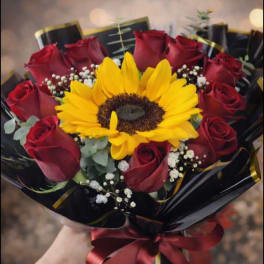 Golden Love Bouquet