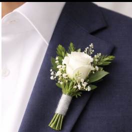 Gentleman’s White Signature