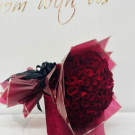 Red Roses romance