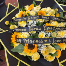 Bright Yellow Sunflower X Rose Mix Bouquet