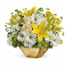Garden Reflections Centerpiece