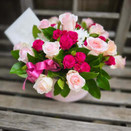 Beaming Blooms Box