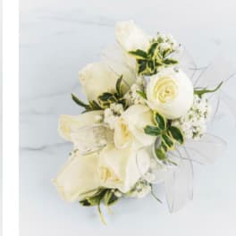 CORSAGE AND BOUTONNIERE