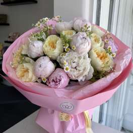 Peony & Garden Roses Bouquet