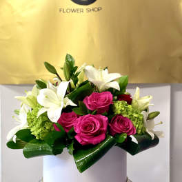 SPRING TIME COLOR ARRANGEMENT