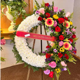 lovely bright wreath