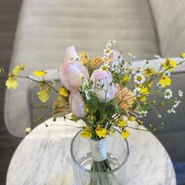 Soft Blush Rose Petite Bouquet