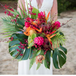 True loves kiss simple wedding in your color palette