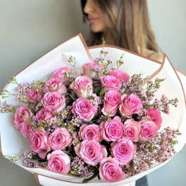 Sweet Unique Roses bouquet