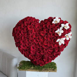 Wonderful Love - Standing heart (Small and Medium size)