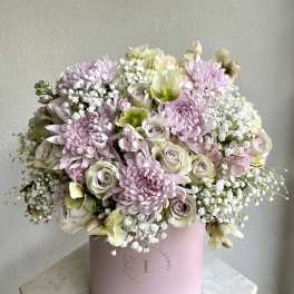 Julianna Arrangement